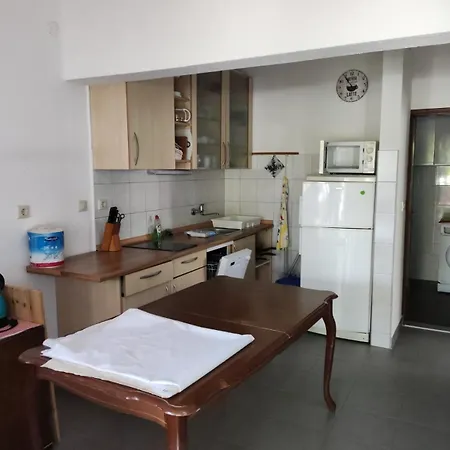 Eduanna Apartment